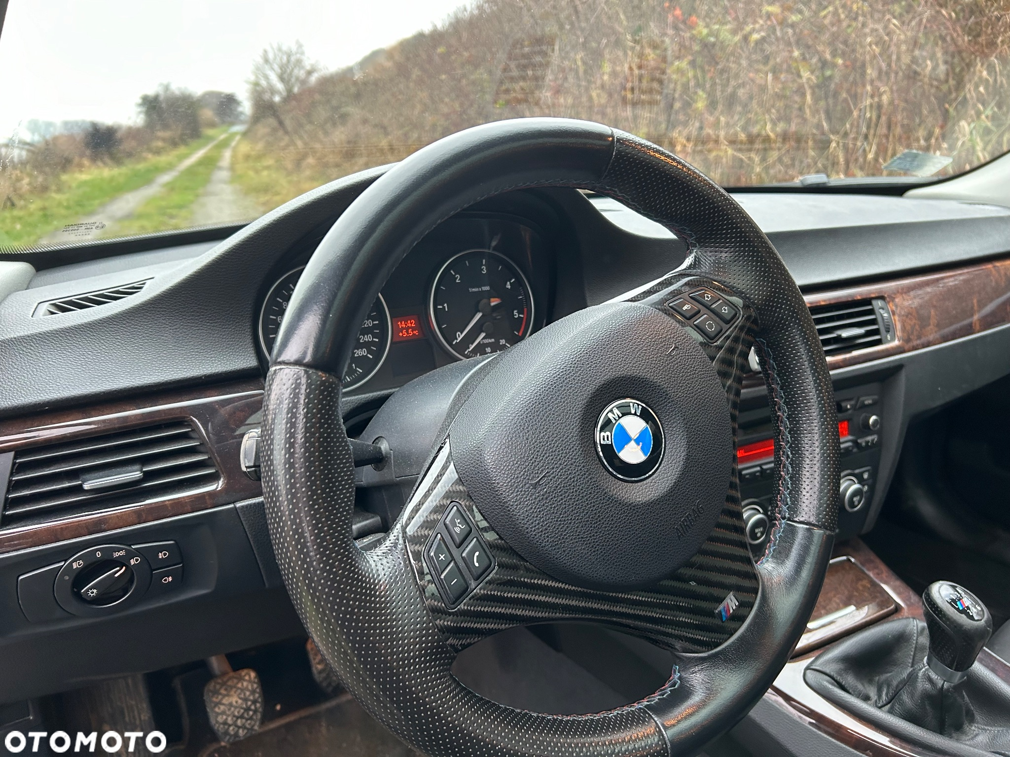BMW Seria 3 325d - 13
