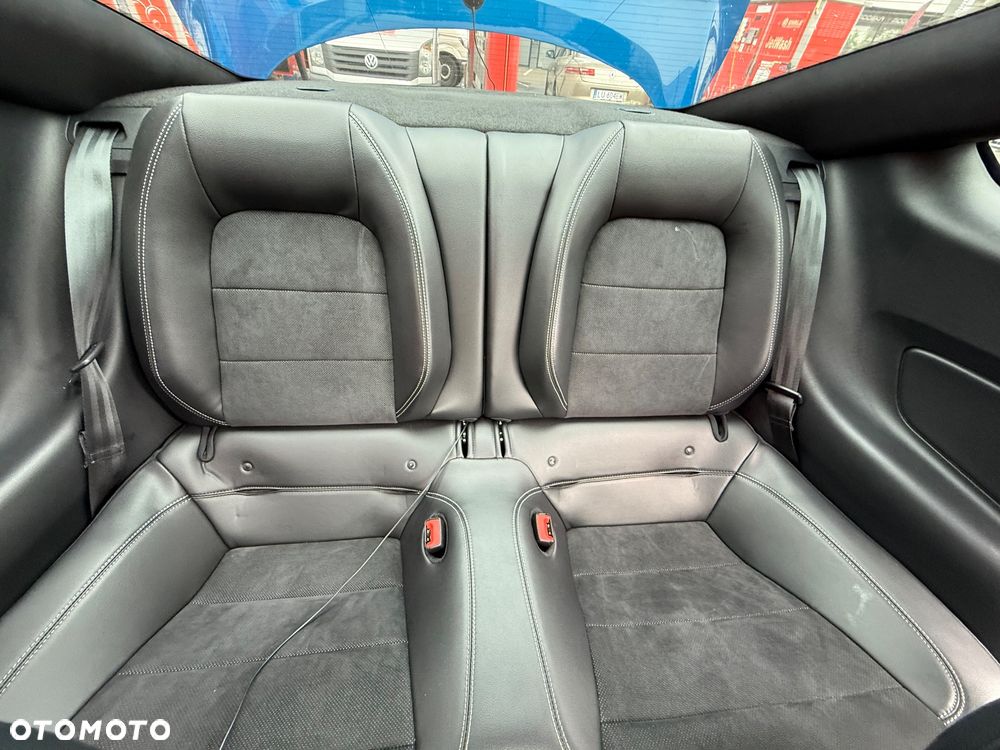 Ford Mustang 5.0 V8 GT - 11