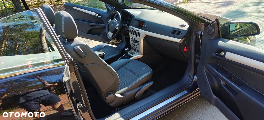 Opel Astra 1.8 Cosmo - 9