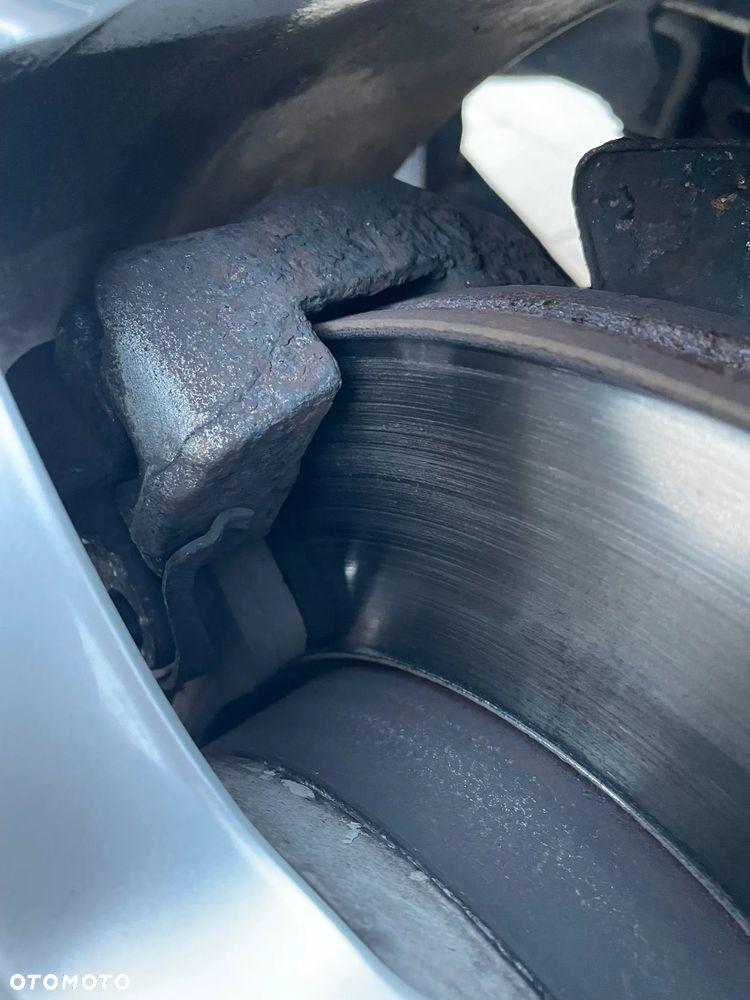 Volkswagen TRANSPORTER T5 L2H1 Długi Klima Skóry Tempomat Brygadówka Dubel Kabina - 29