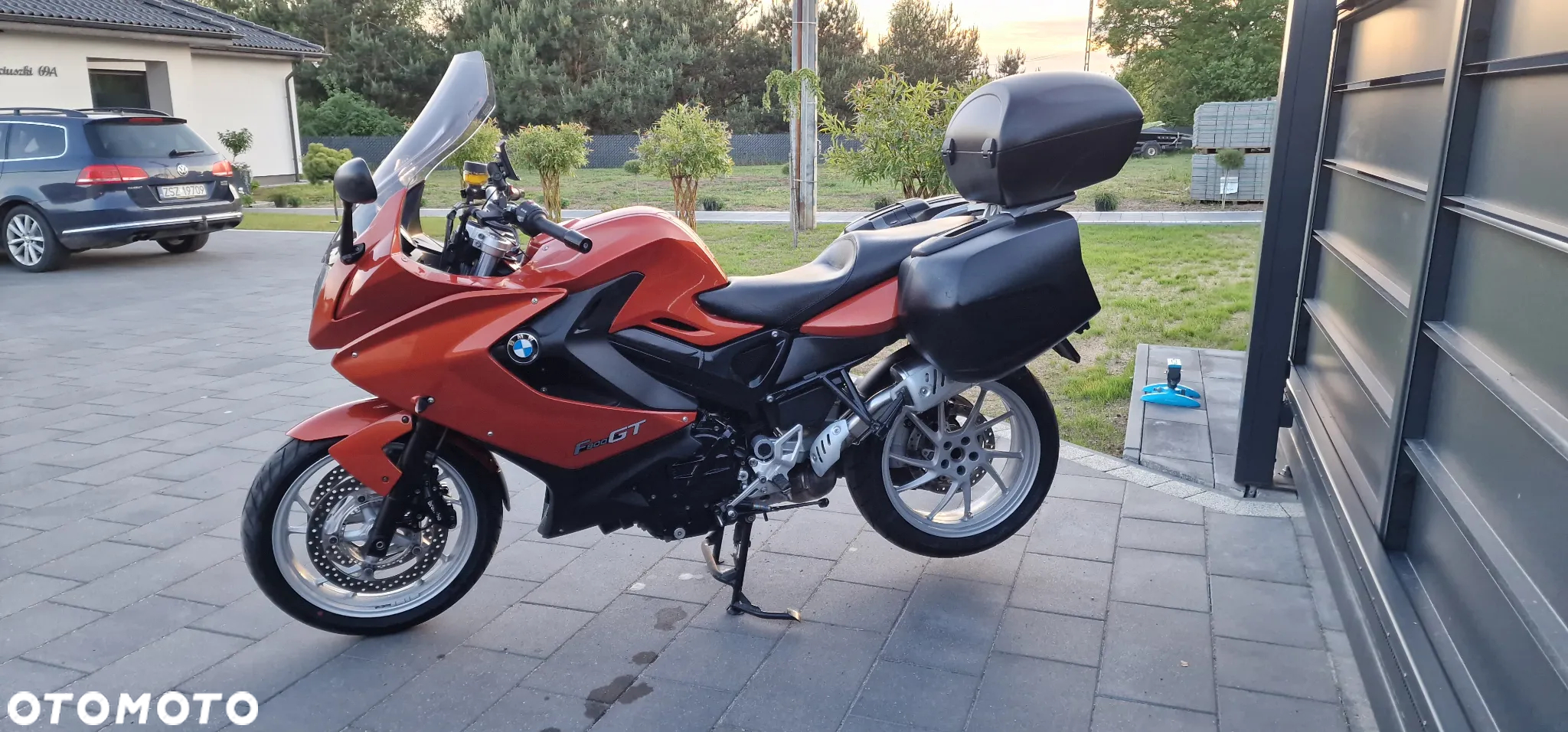 BMW F - 26