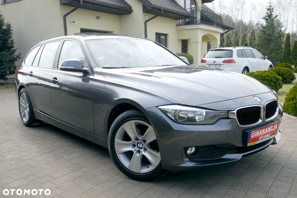 BMW Seria 3 318d - 11