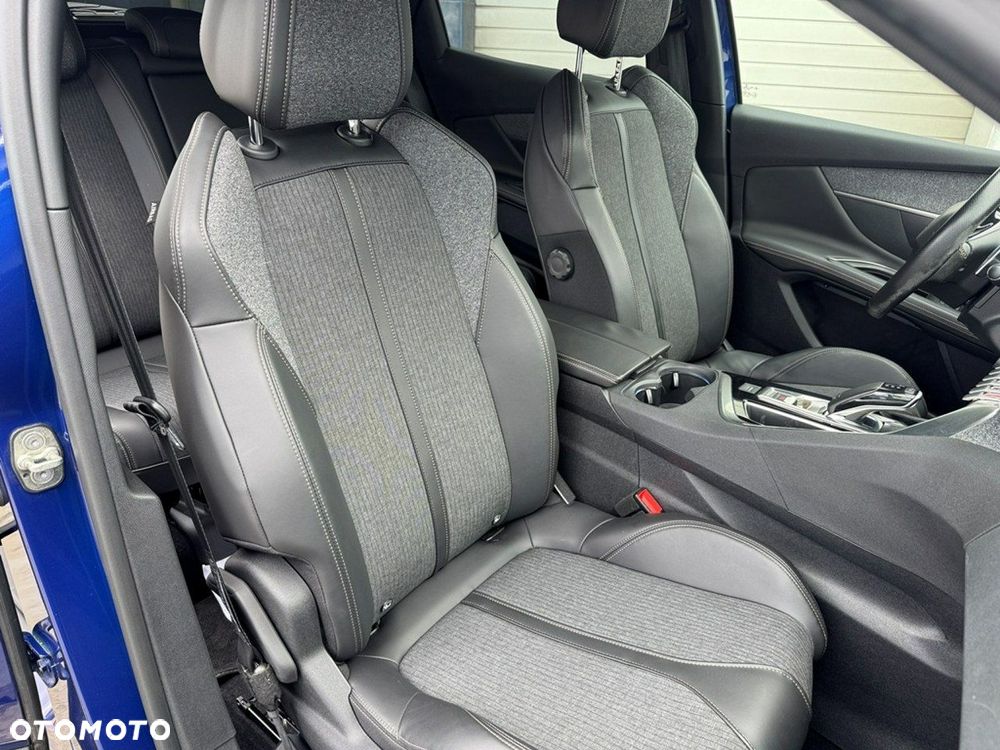 Peugeot 3008 - 8