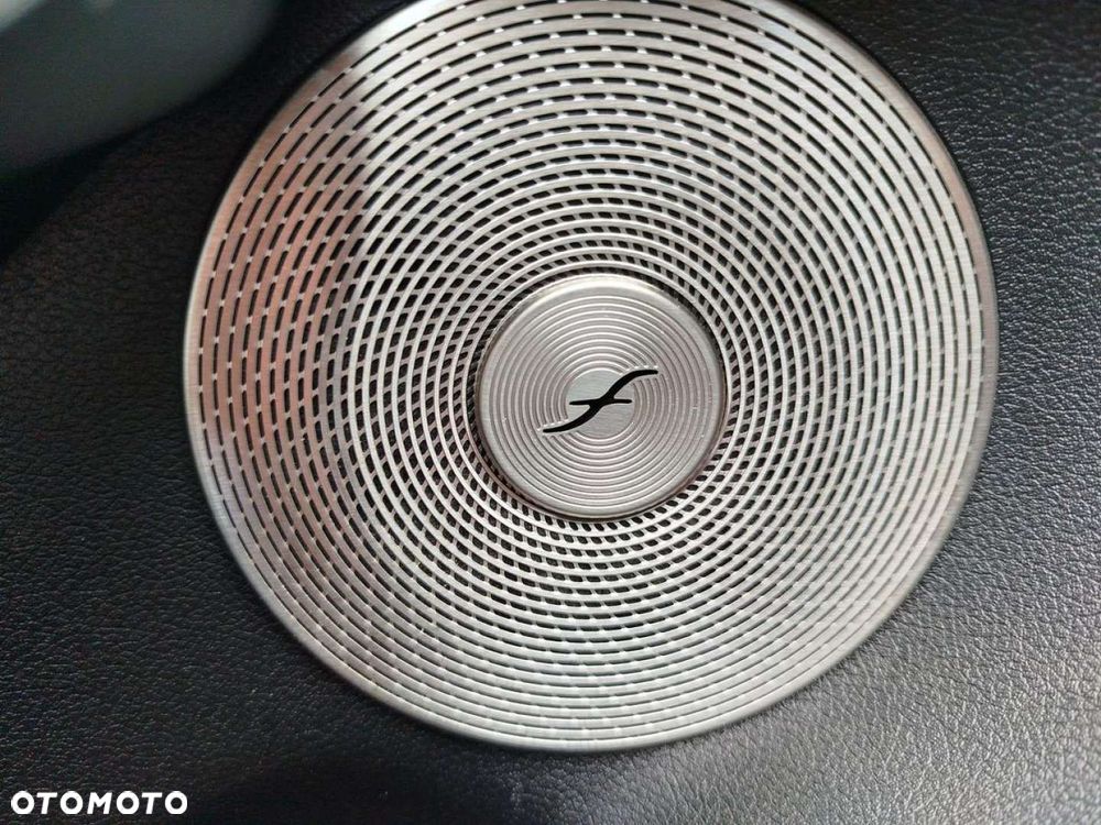 Mercedes-Benz CLA - 15