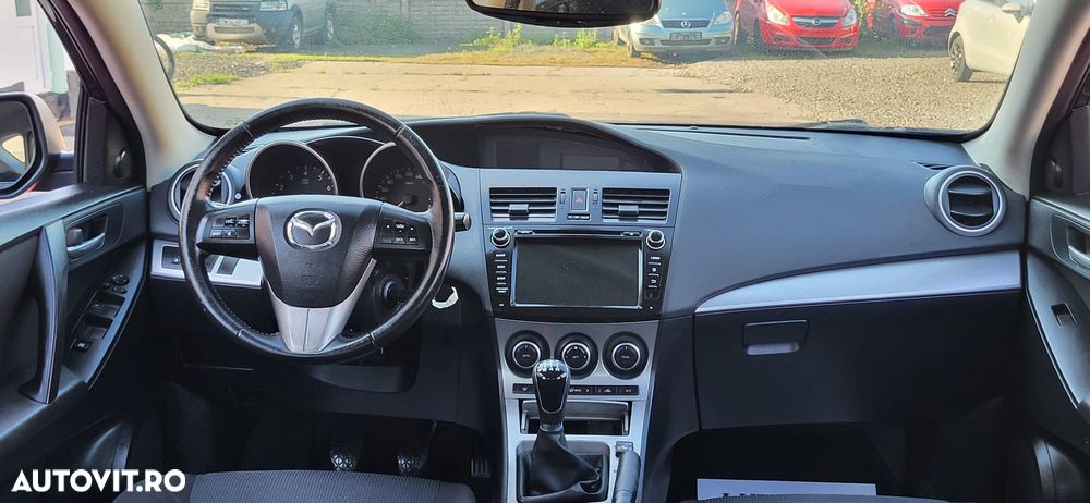 Mazda 3 1.6i CE - 13