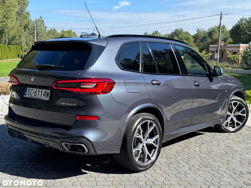BMW X5 M M50d - 16
