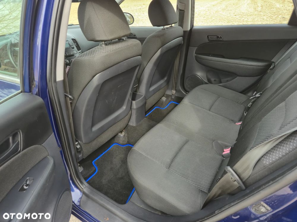 Hyundai i30 i30cw 1.4 Edition Plus - 14