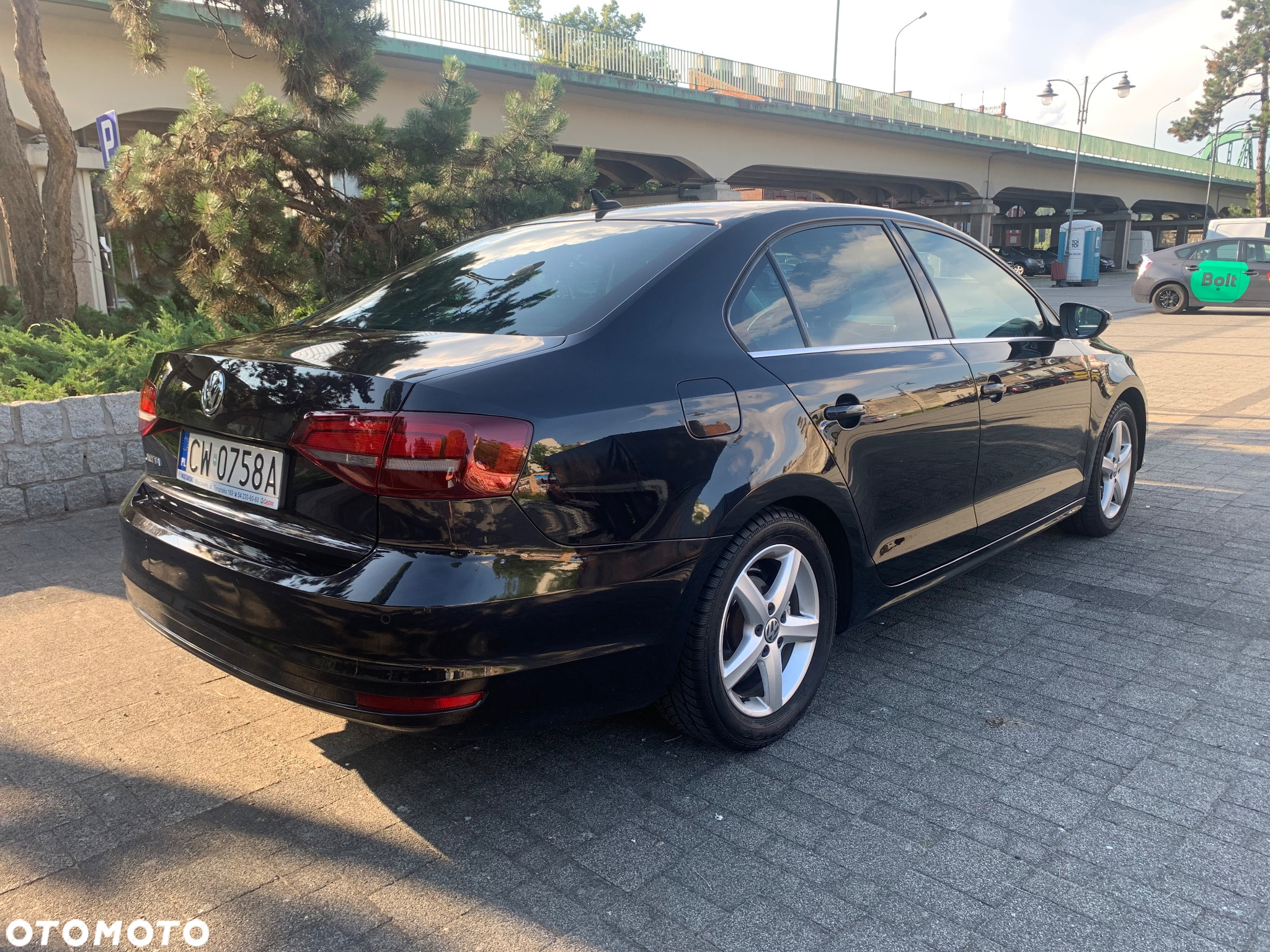 Volkswagen Jetta 1.4 TSI BMT Highline - 4