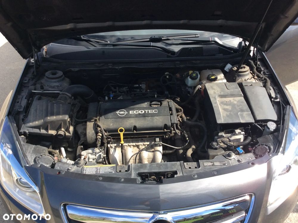 Opel Insignia 1.8 Cosmo - 11