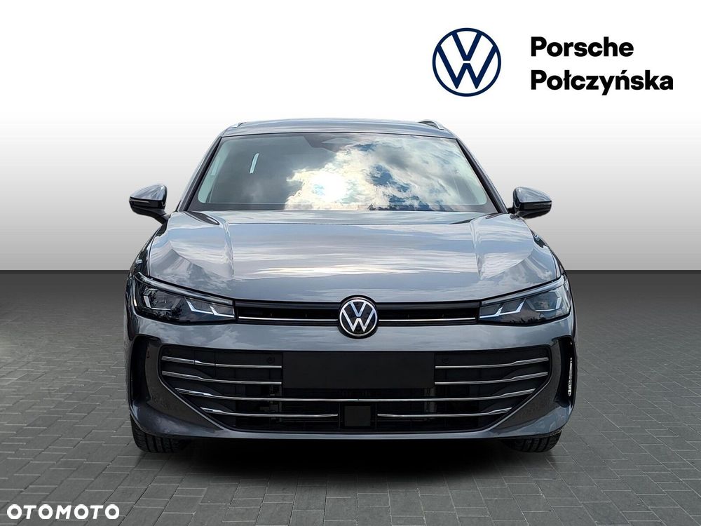 Volkswagen Passat - 9