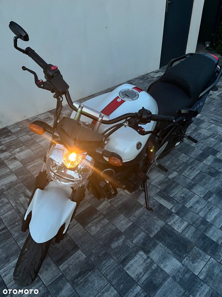 Yamaha FZ6 - 2