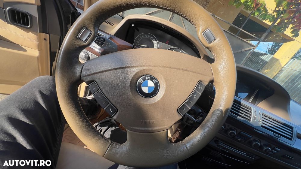 BMW Seria 7 - 8