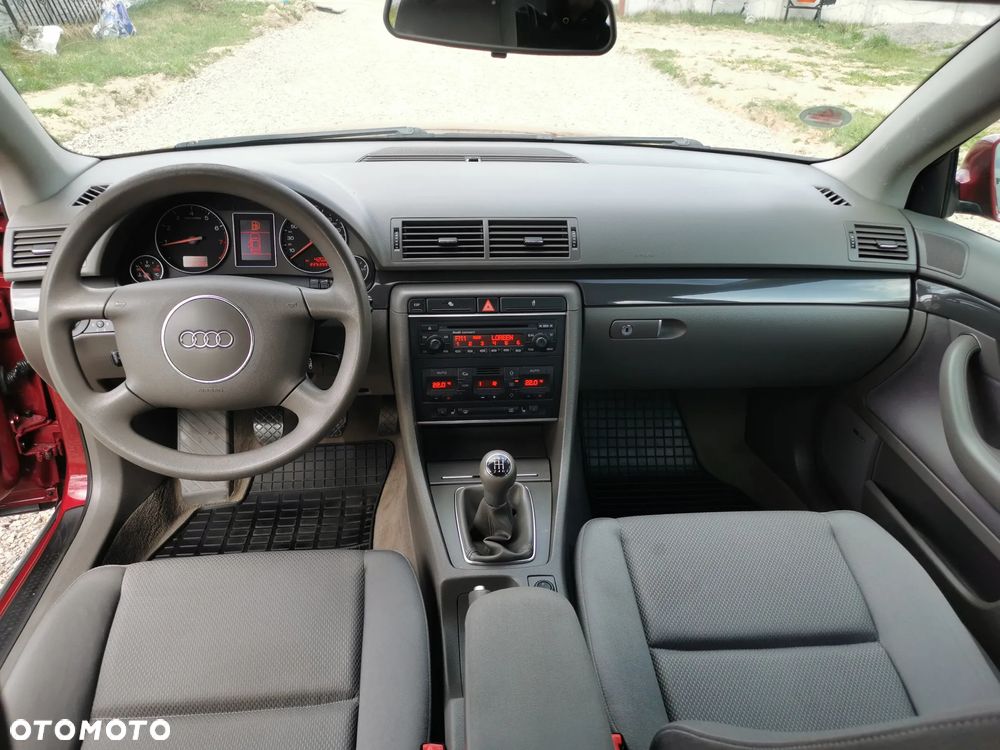 Audi A4 Limousine 2 - 35