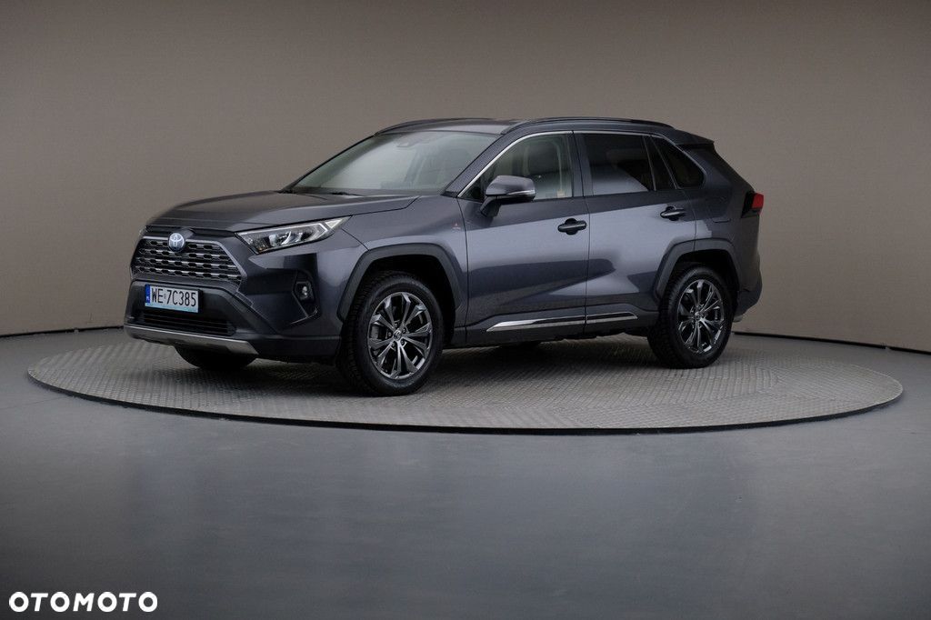 Toyota RAV4 - 1