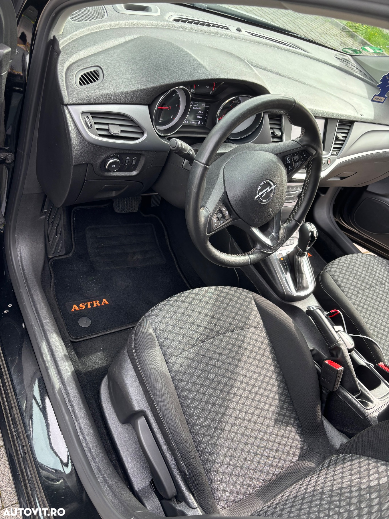 Opel Astra 1.6 D (CDTI) Automatik Edition - 11