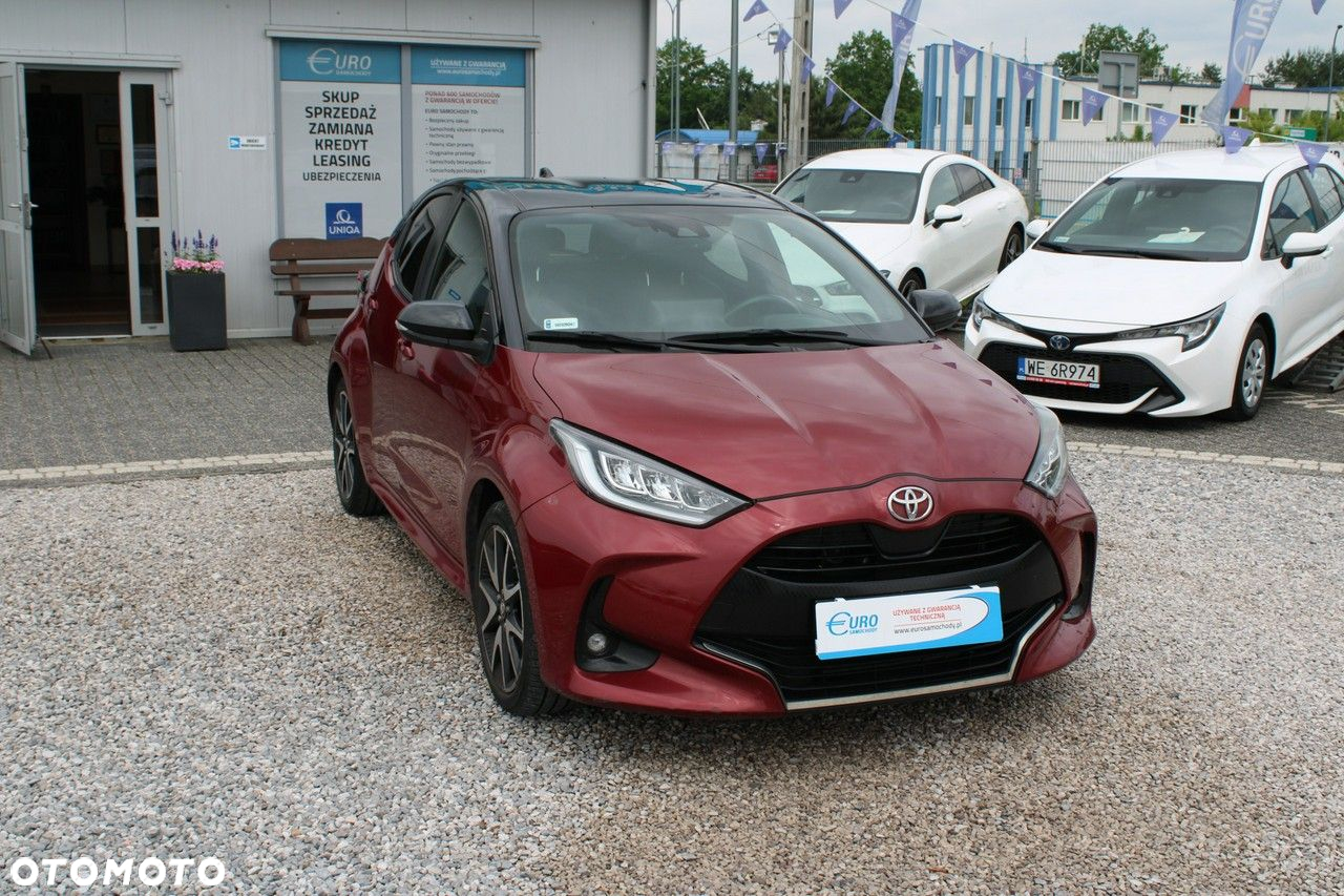 Toyota Yaris - 4