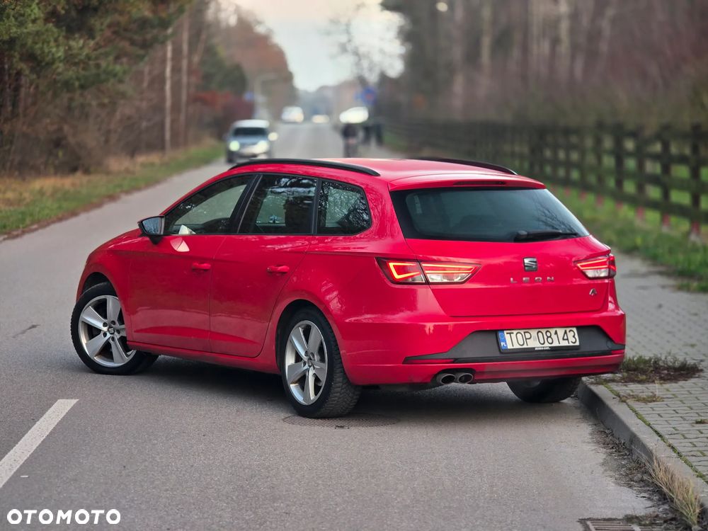 Seat Leon 2.0 TDI DPF DSG FR - 3