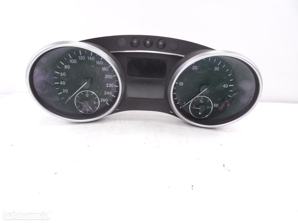 QUADRANTE MERCEDES-BENZ CLASE ML BM 164 - 1