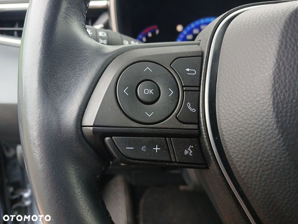 Toyota Corolla 1.8 Hybrid Comfort - 28