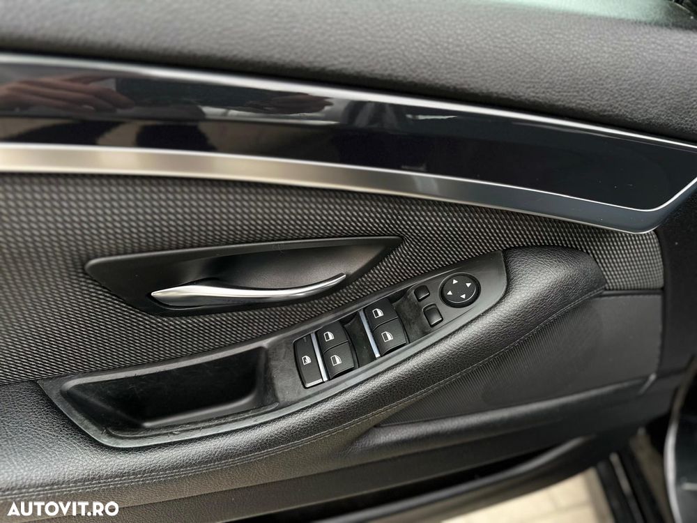 BMW Seria 5 520d Aut. - 21