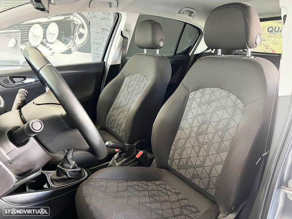 Opel Corsa 1.0 T 120 Anos - 8