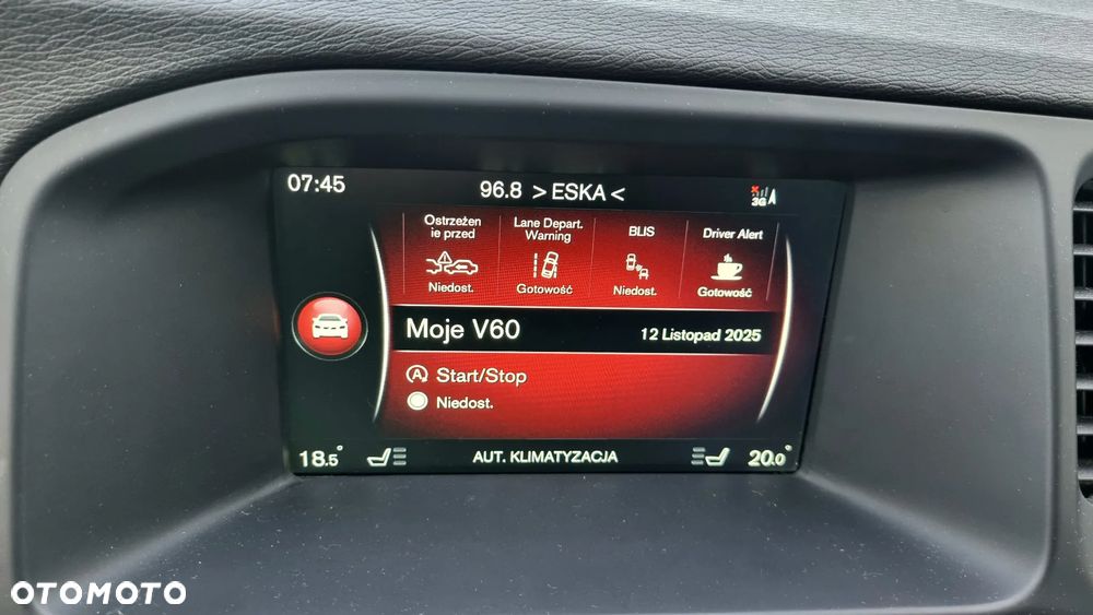 Volvo V60 D4 Momentum - 30