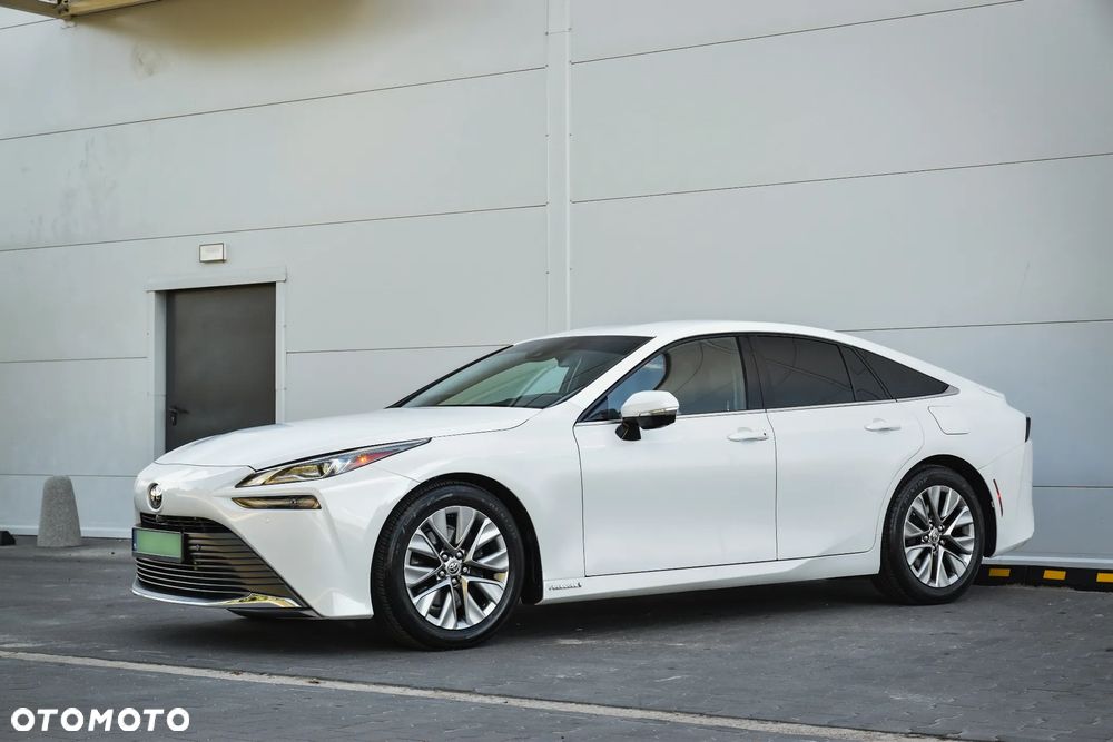 Toyota Mirai - 8