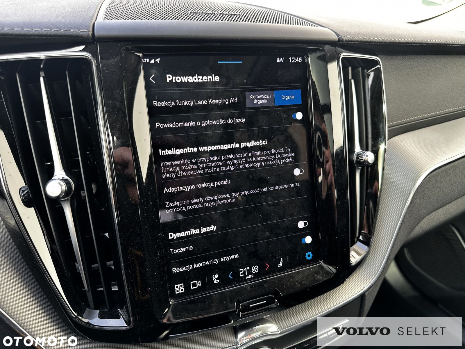 Volvo XC 60 - 33