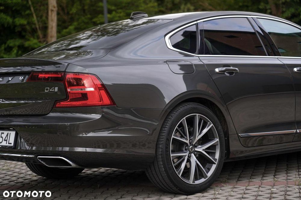 Volvo S90 D4 Inscription - 9