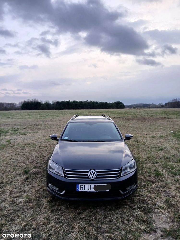 Volkswagen Passat 2.0 TDI Trendline - 5