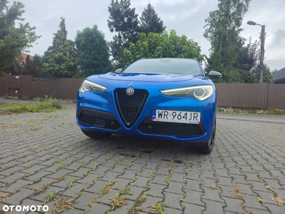 Alfa Romeo Stelvio 2.0 Turbo TI Q4 - 1