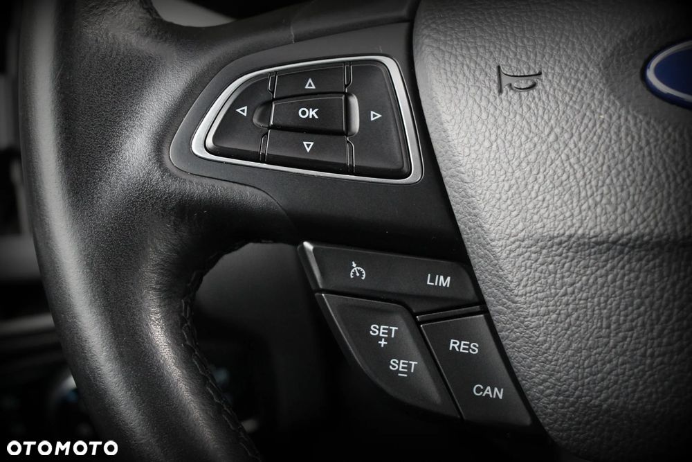Ford Focus 1.0 EcoBoost Trend - 21