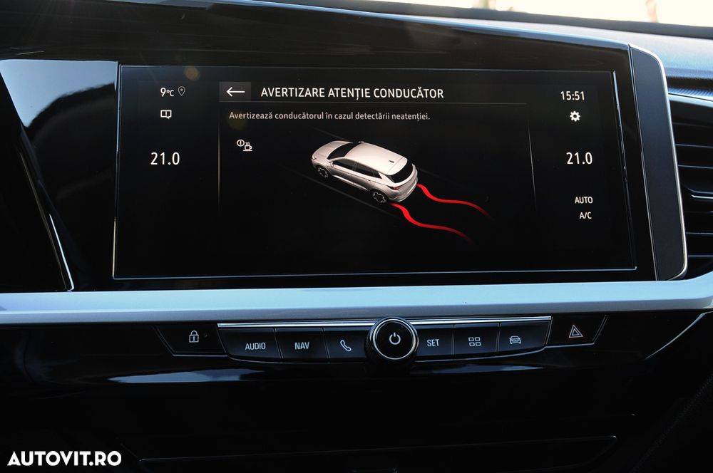 Opel Grandland 1.5 D Automatik Business Elegance - 29