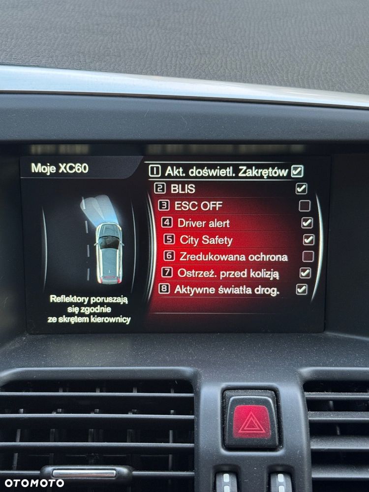 Volvo XC 60 - 25