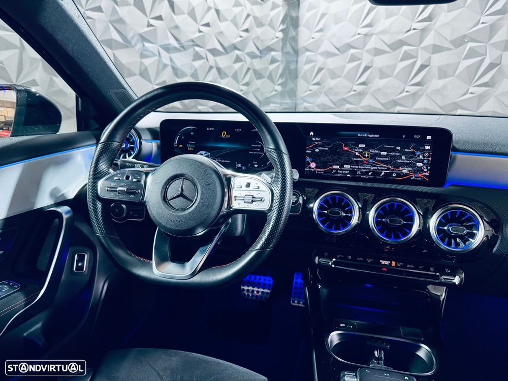 Mercedes-Benz A 250 e AMG Line - 5