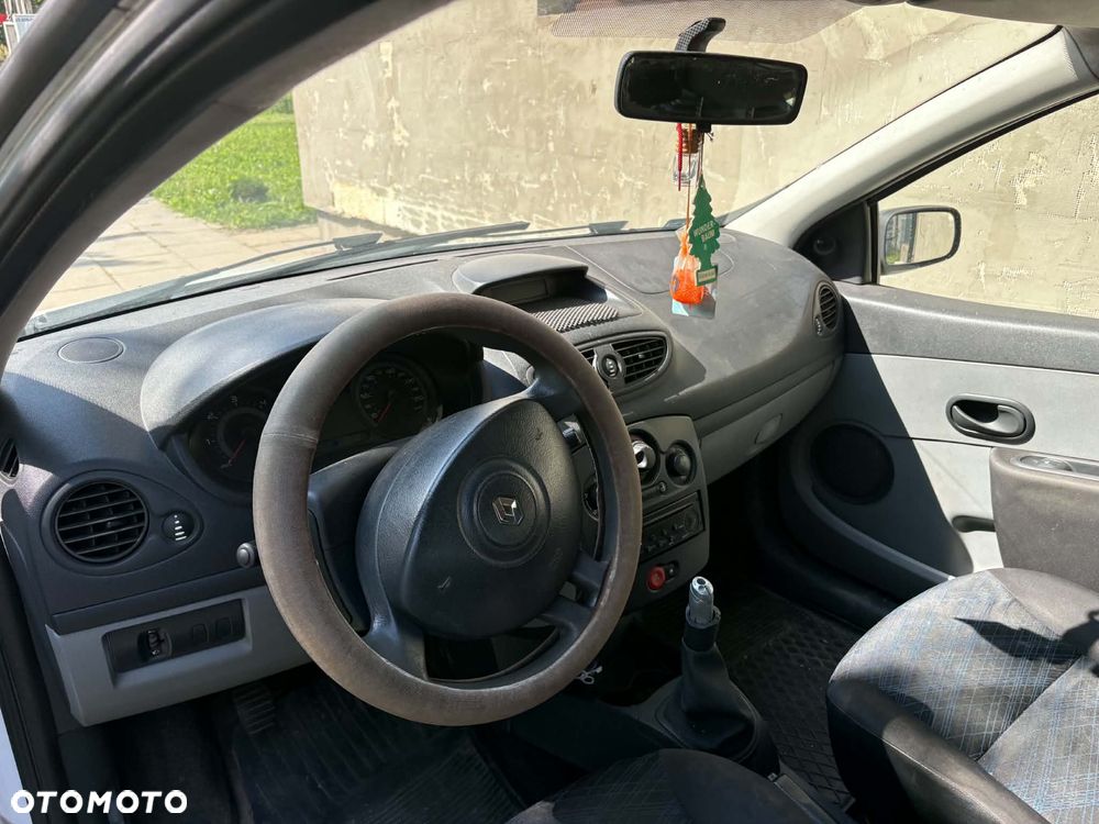 Renault Clio 1.5 dCi Alize - 3