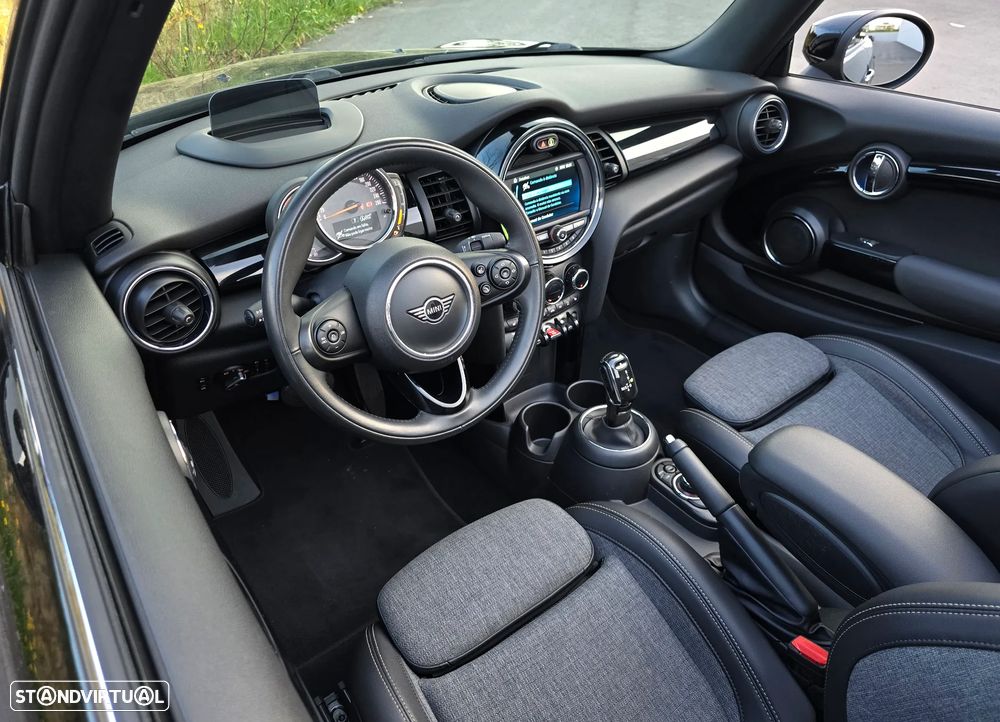 MINI Cabrio Cooper Auto. - 16