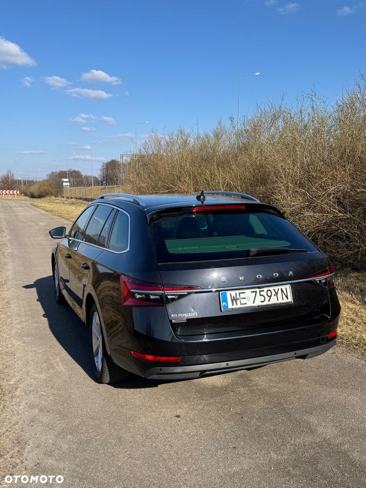 Skoda Superb 2.0 TDI Style DSG - 6
