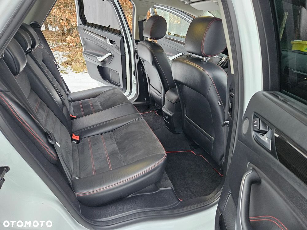 Ford Mondeo 2.0 TDCi Titanium S - 30