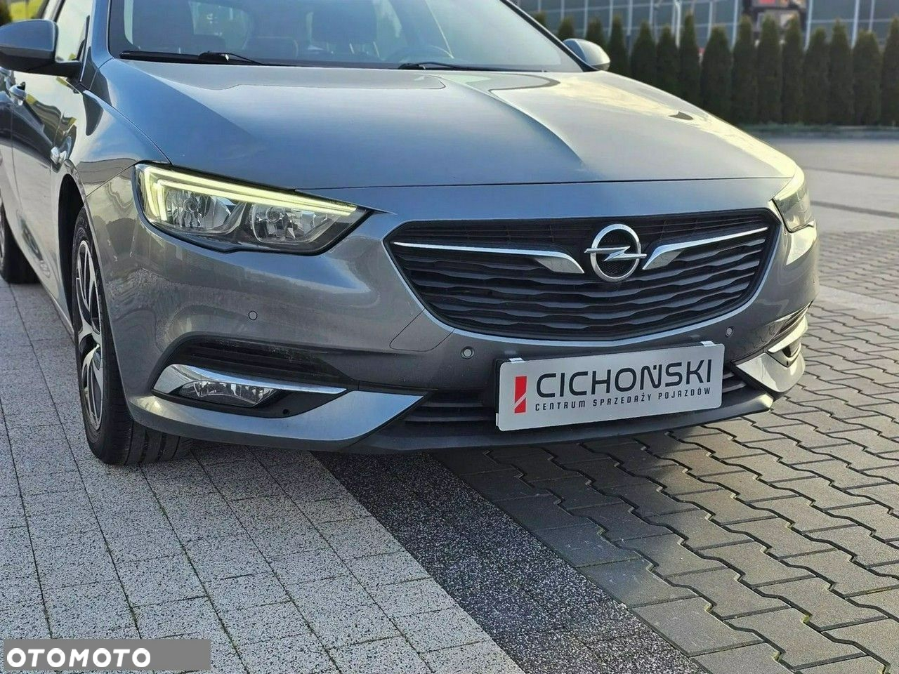Opel Insignia - 18