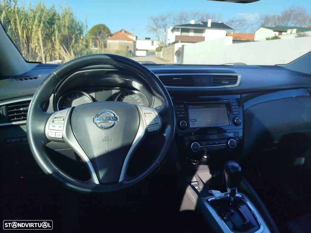 Nissan Qashqai 1.6 dCi Tekna+ Xtronic - 23