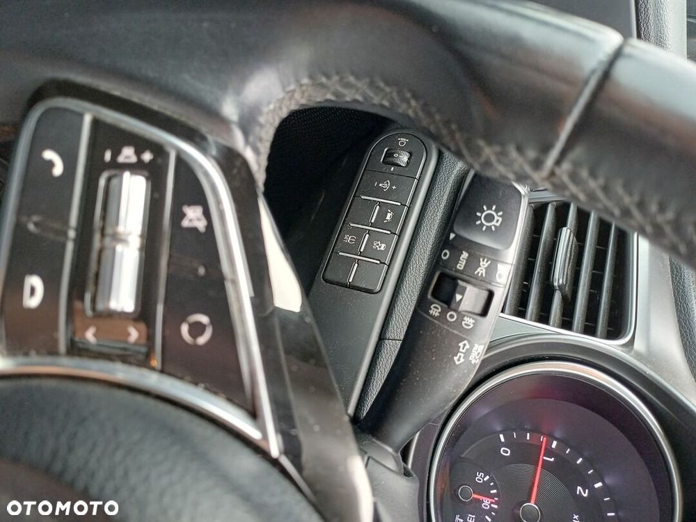 Kia Ceed 1.6 CRDi mHEV GT-Line - 22