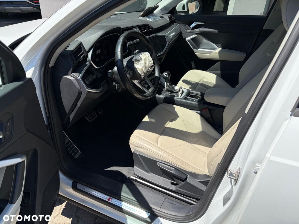 Audi Q3 35 TDI S tronic S line - 13