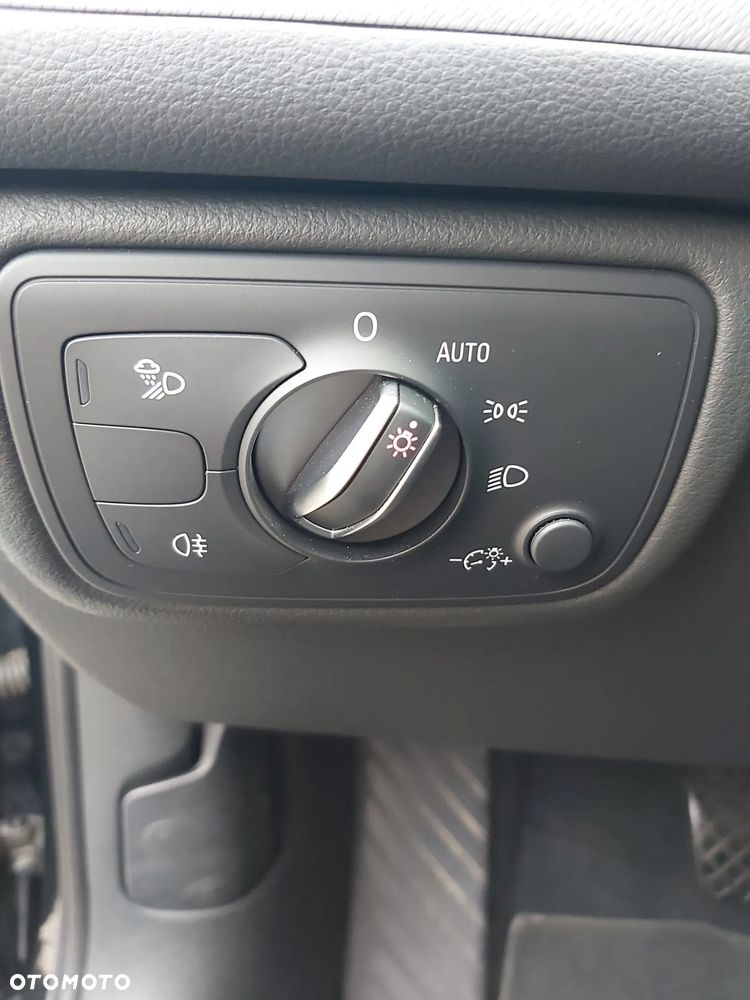 Audi A6 Avant 2.0 TFSI S tronic - 12