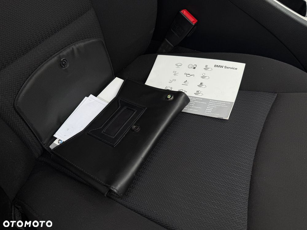 BMW Seria 3 318d Advantage - 33