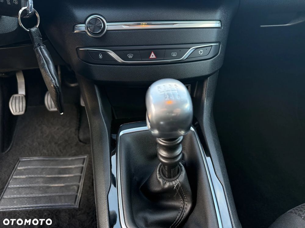 Peugeot 308 2019