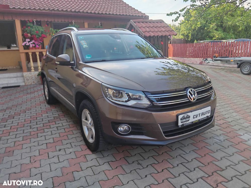 Volkswagen Tiguan 2.0 TDI DPF 4Motion BlueMotion Technology Sport & Style - 17