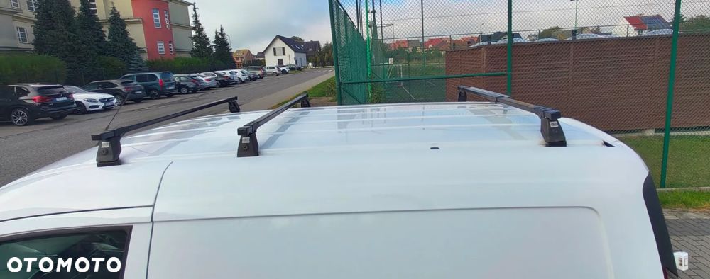 Ford Transit Connect - 12