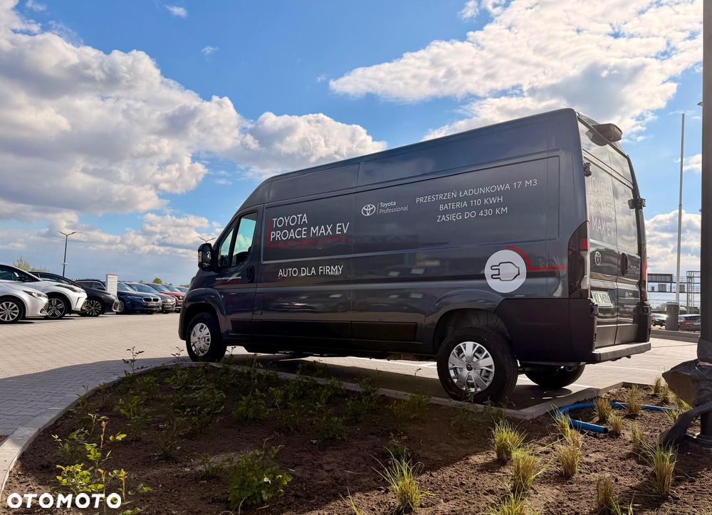 Toyota Proace MAX EV - 2