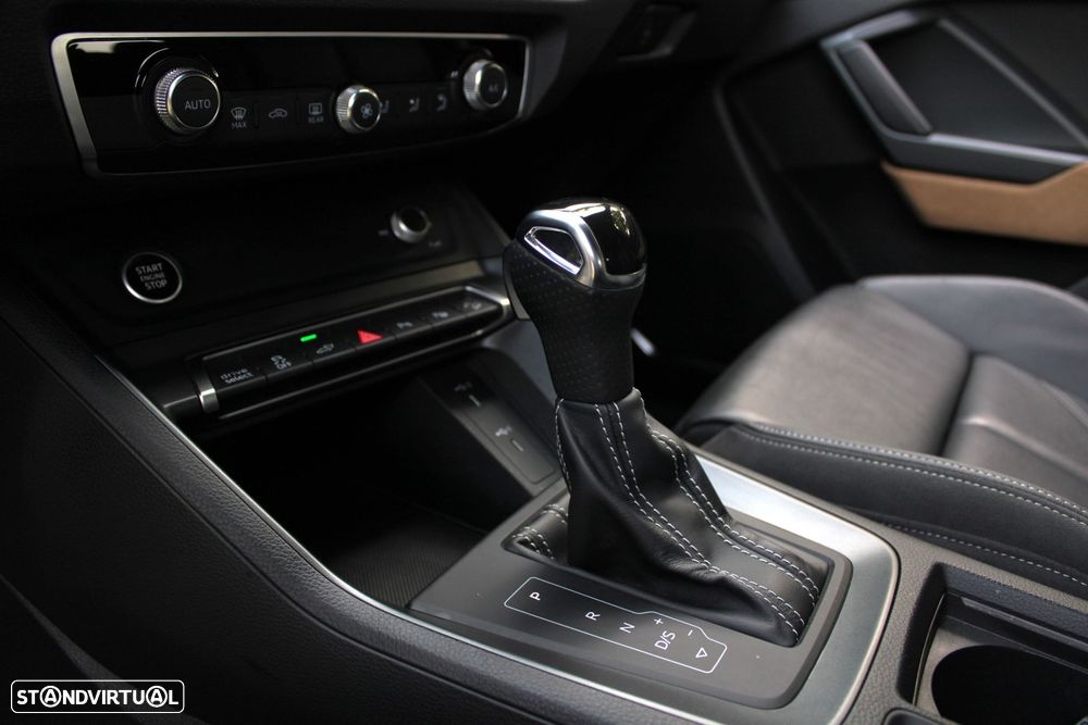 Audi Q3 45 TFSIe S line S tronic - 31